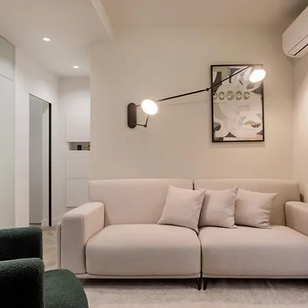 The Principe Real Nook & Patio Apartmán *