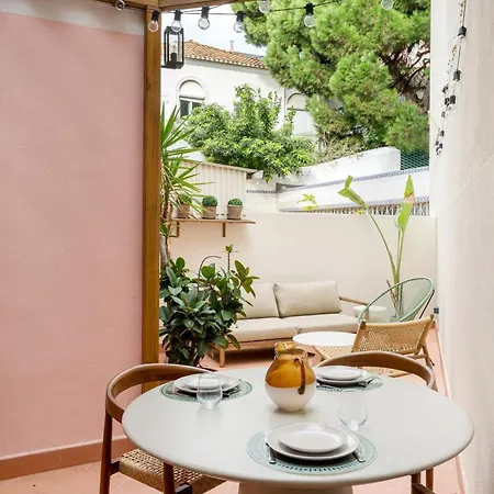 The Principe Real Nook & Patio *