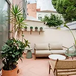 The Principe Real Nook & Patio *